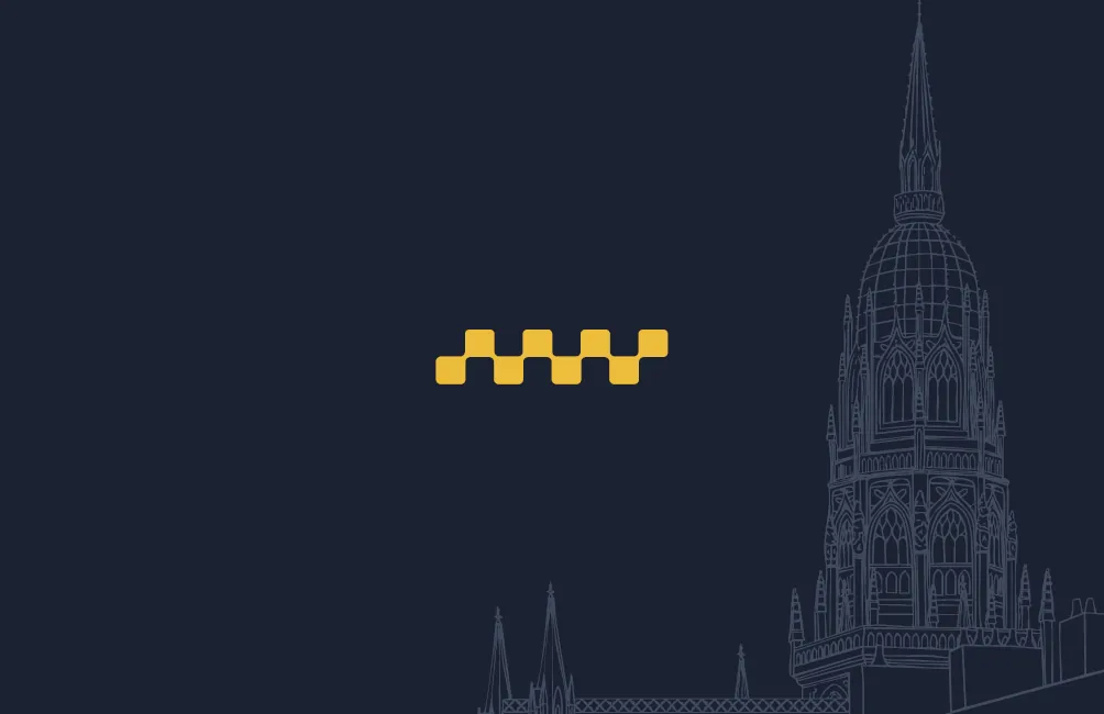 Verso à plat : damier jaune de taxi et cathédrale de Bayeux dessinée au trait sur fond bleu nuit