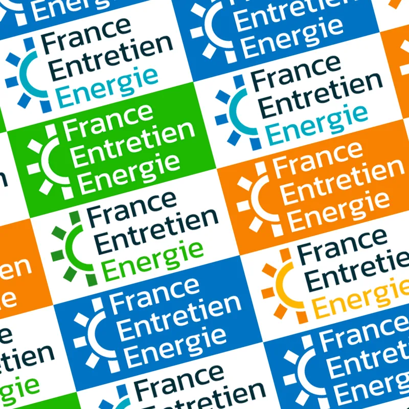Motif de logos France Entretien Energie en vert, bleu et orange
