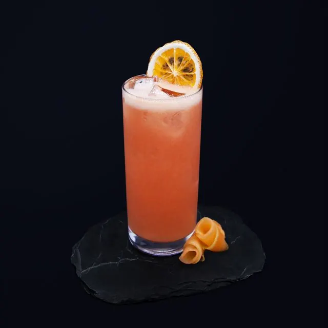 Cocktail à l'orange séchée